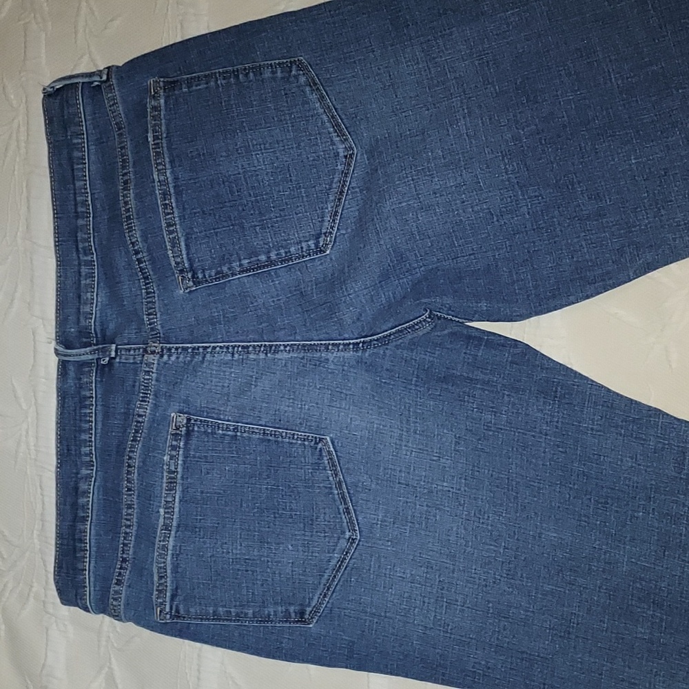 Sonoma Straight Crop Jeans - Picture 10 of 10
